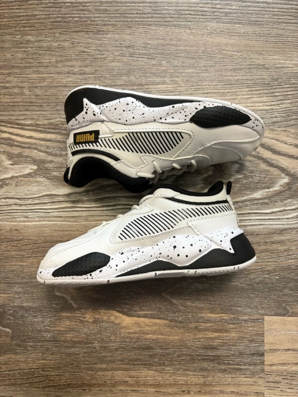 PUMA RS-X Black and White Running Sneakers 8 NWOT